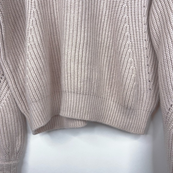 Athleta Wool Cashmere Cream Knit Sweater Crew Neck Neutral Cozy Cropped Small - Picture 4 of 11